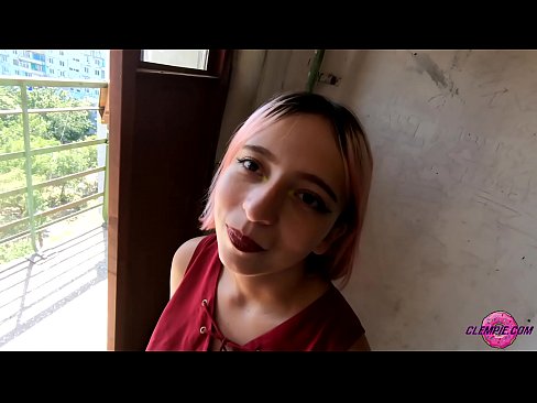 ❤️ Sha'awar ɗalibi yana tsotsar Baƙo a Waje - Cum A Fuskarsa ☑ Batsa vk ️❤